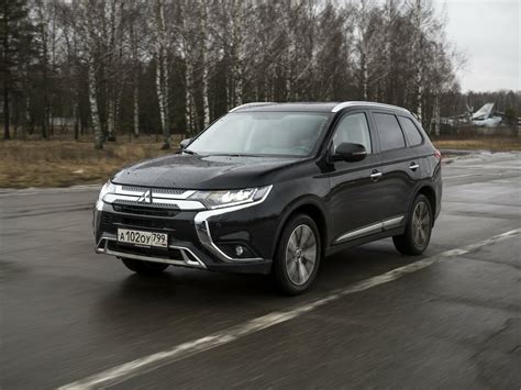 Аутлендер PHEV: что это?