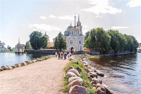 Ближайшие города к озеру Селигер