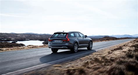 Главная идея Volvo Cross Country