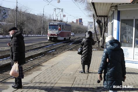 Желание движения: смысл сновидений ожидания общественного транспорта в темное время суток