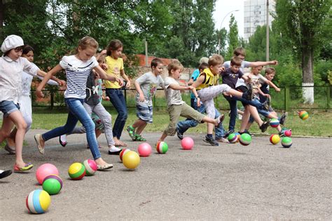 Игры с мячом для активного движения