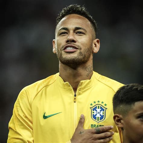 История появления Jr Neymar