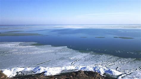 Как рассыпание солей влияет на водные ресурсы