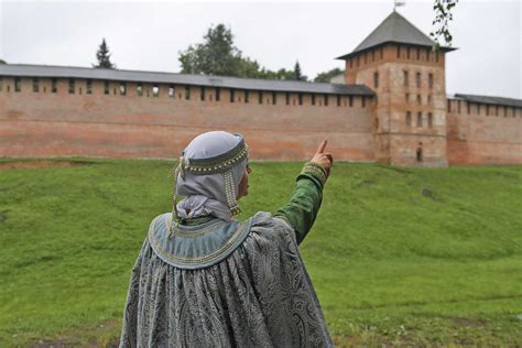 Как стать гидом: образование и требования