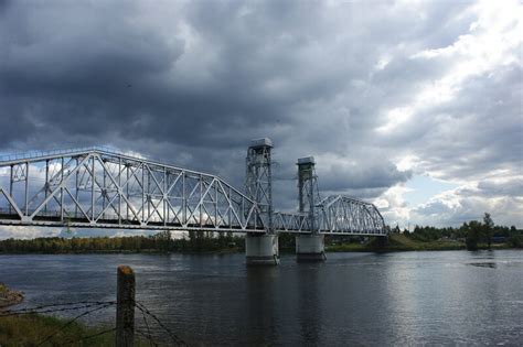 Кузьминский мост и название Крещатик