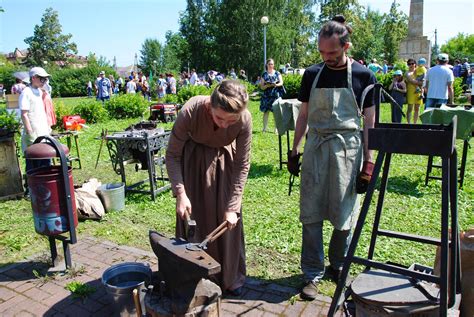 Особенности народных ремесел