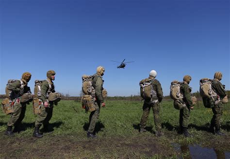 Применение парашютов в различных областях