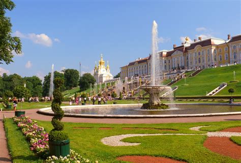 Сады и парки Петергофа