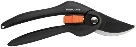 Секаторы Fiskars для срезания веток: выбор модели