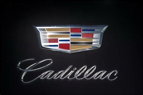 Символика логотипа Cadillac