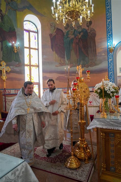 Символика сретения Господа: свет и радость