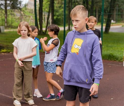 Сложности со сверстниками и коллегами