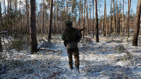 Сновидения о возвращении женщиной-военнослужащей: приметы и значение