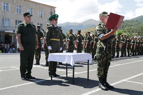 Уничтожение обязательного служения в пограничных войсках