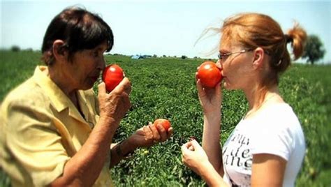 Что обозначает "хуже горькой редьки" в русской культуре?