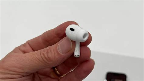 Что такое AirPods Pro?